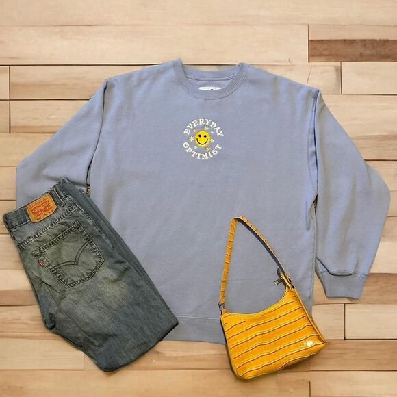 Hollister-co Happy Face Light Purple Sweatshirt - Picture 1 of 3